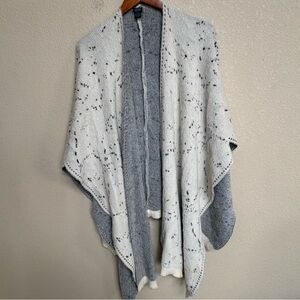 Roffe Accessories Grey/White Speckled Fuzzy Open Front Wrap Cardigan One Size